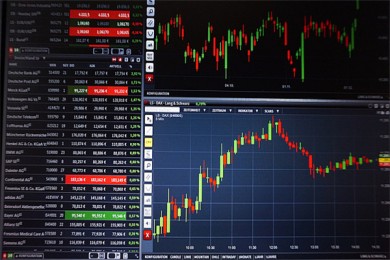 去英国拿黄金价格多少美元，英国黄金便宜吗